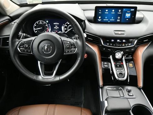 Used 2023 Acura TLX w/ Technology Package image 7