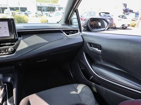 Used 2024 Toyota Corolla SE FWD image 7