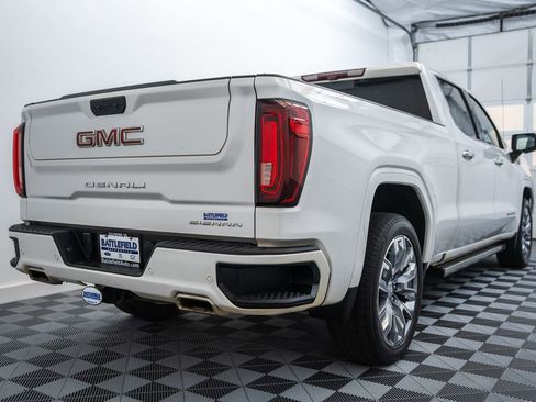 Used 2022 GMC Sierra 1500 Denali w/ Denali Reserve Package AWD/4WD image 5
