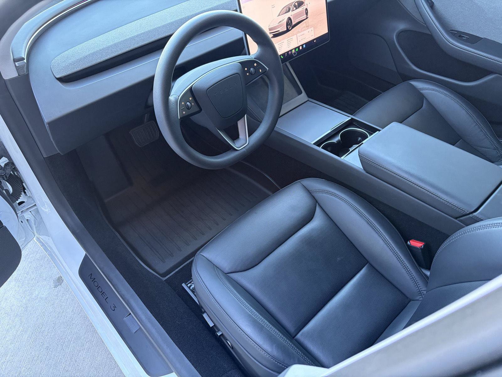 Used 2025 Tesla Model 3 Long Range RWD image 12