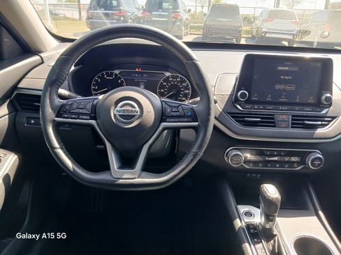 Used 2019 Nissan Altima 2.5 SV FWD image 26