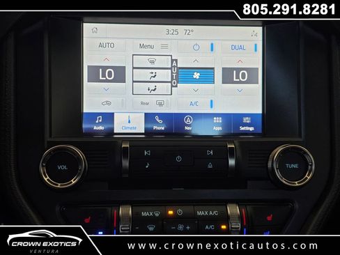 Used 2022 Ford Mustang Shelby GT500 w/ Technology Package RWD image 40