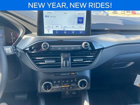 New 2025 Ford Escape Active w/ Cold Weather Package image 20