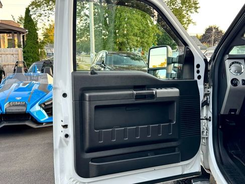 Used 2013 Ford F350 Lariat w/ Chrome Pkg image 5