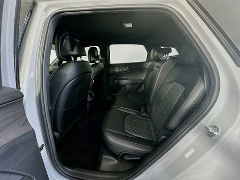 Used 2023 Kia Sportage X-Line AWD/4WD image 24
