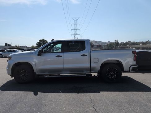 Used 2022 Chevrolet Silverado 1500 Custom RWD image 7