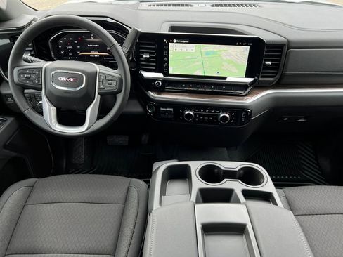 New 2026 GMC Sierra 1500 Elevation image 3