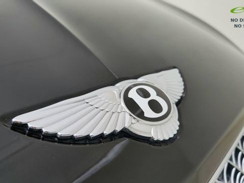 Used 2022 Bentley Continental GT AWD/4WD image 22