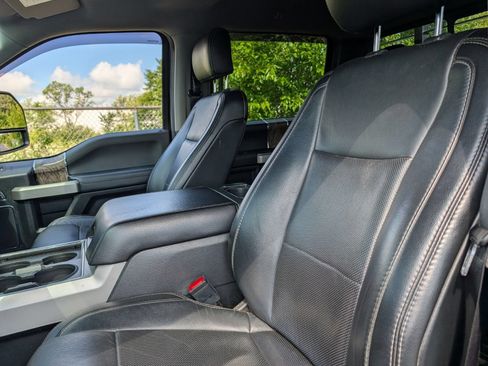 Used 2019 Ford F350 Lariat AWD/4WD image 19