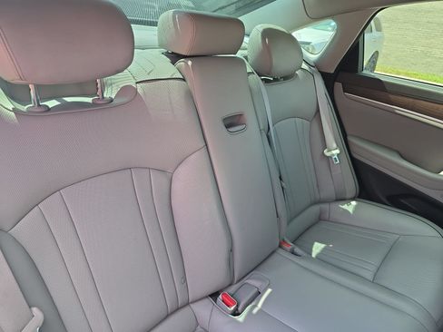 Used 2017 Genesis G80 3.8 w/ Option Group 03 RWD image 11