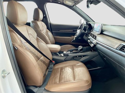 Used 2021 Kia Telluride SX w/ SX Prestige Package image 31