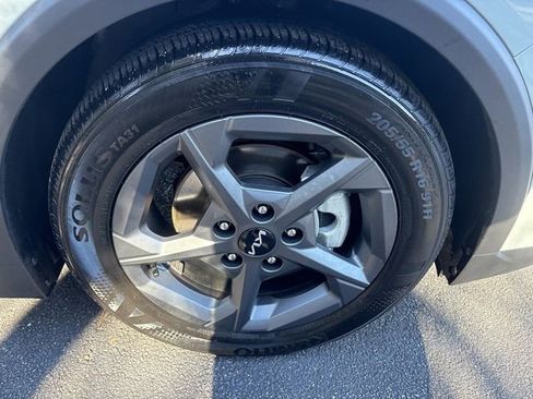 Certified 2025 Kia K4 LXS image 22