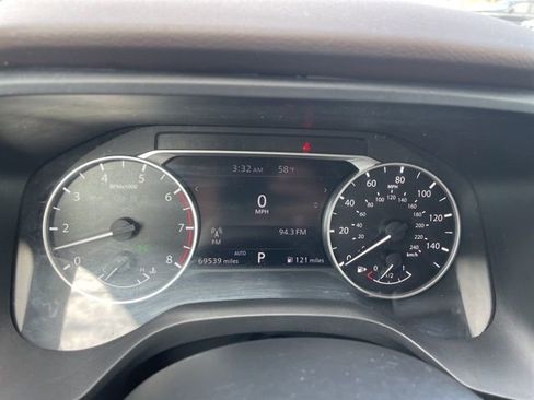 Used 2021 Nissan Rogue S image 23