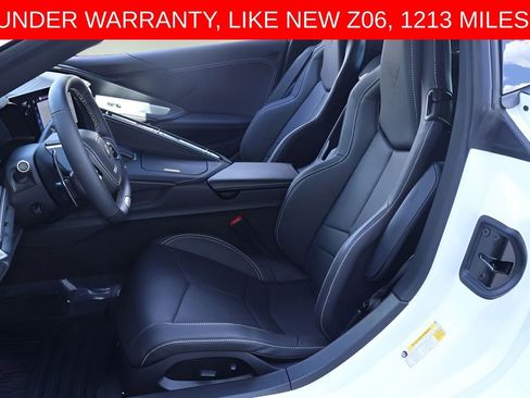 Used 2025 Chevrolet Corvette Z06 RWD image 11