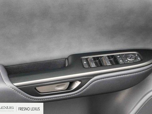 Certified 2025 Lexus RZ 450e image 23