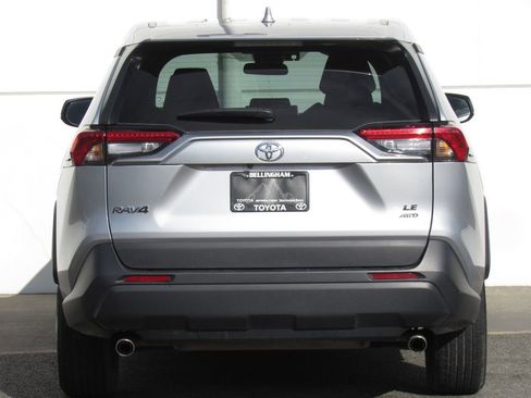 Certified 2024 Toyota RAV4 LE image 7