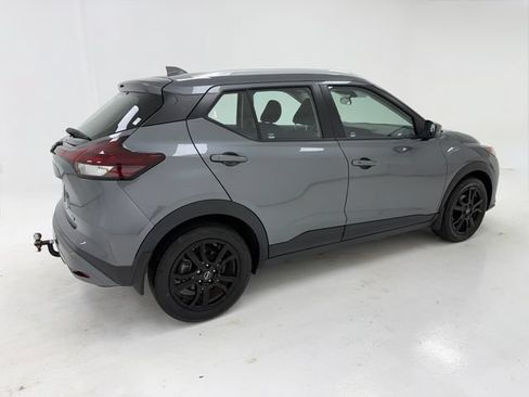 Used 2023 Nissan Kicks SV FWD image 41