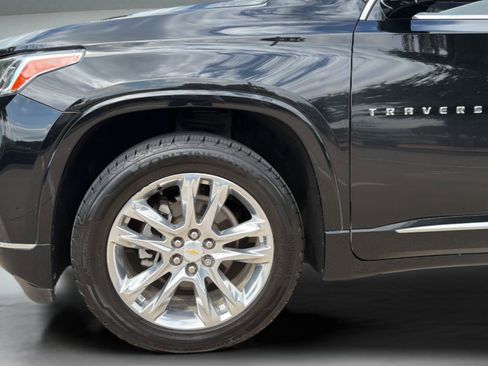 Used 2018 Chevrolet Traverse High Country AWD/4WD image 29