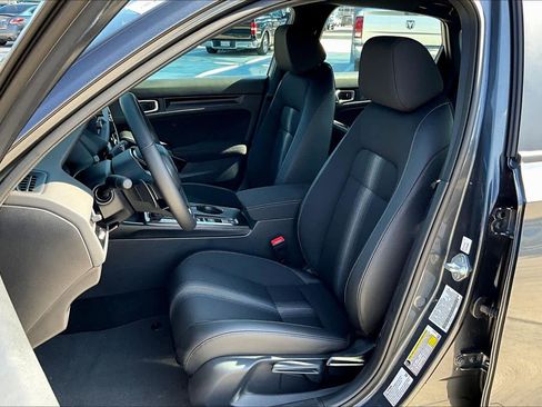 New 2026 Honda Civic Sport image 9