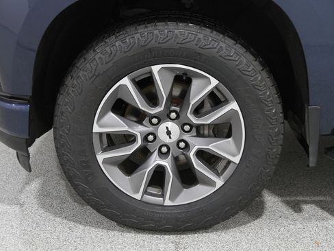 Used 2019 Chevrolet Silverado 1500 RST image 22