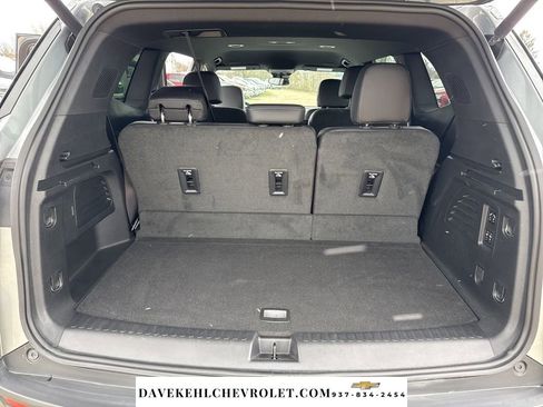 Used 2025 Buick Enclave Preferred w/ Power Package image 25