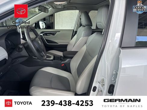 Used 2025 Toyota RAV4 XLE Premium image 13