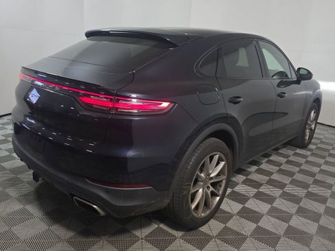 Used 2020 Porsche Cayenne image 4