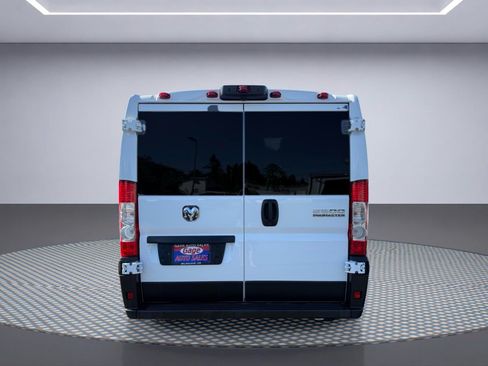 Used 2025 RAM ProMaster 2500 w/ U-Haul Equipment Group FWD image 5