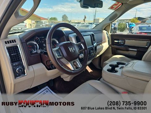 Used 2015 RAM 1500 Laramie w/ Convenience Group AWD/4WD image 13