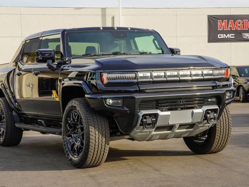 Used 2025 GMC Hummer EV 2X image 6