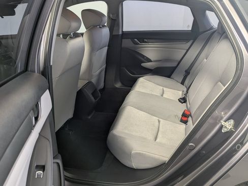 Used 2018 Honda Accord LX image 21