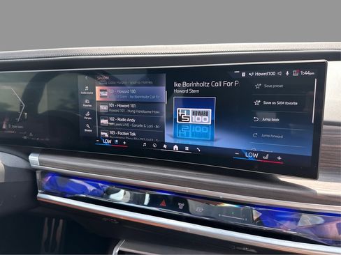 Used 2023 BMW 760i xDrive w/ Luxury Rear Seating Package AWD/4WD image 51