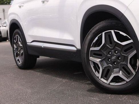 Used 2023 Hyundai Santa Fe Limited FWD image 3