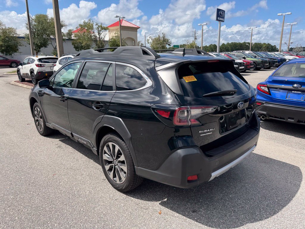Used 2024 Subaru Outback Limited AWD/4WD image 7