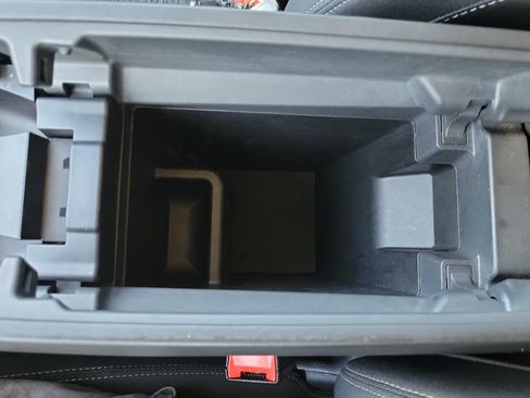 Used 2021 Nissan Rogue SV FWD image 29