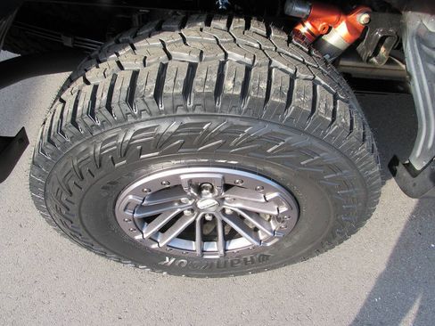 Used 2019 Ford F150 Raptor w/ Equipment Group 802A Luxury AWD/4WD image 16