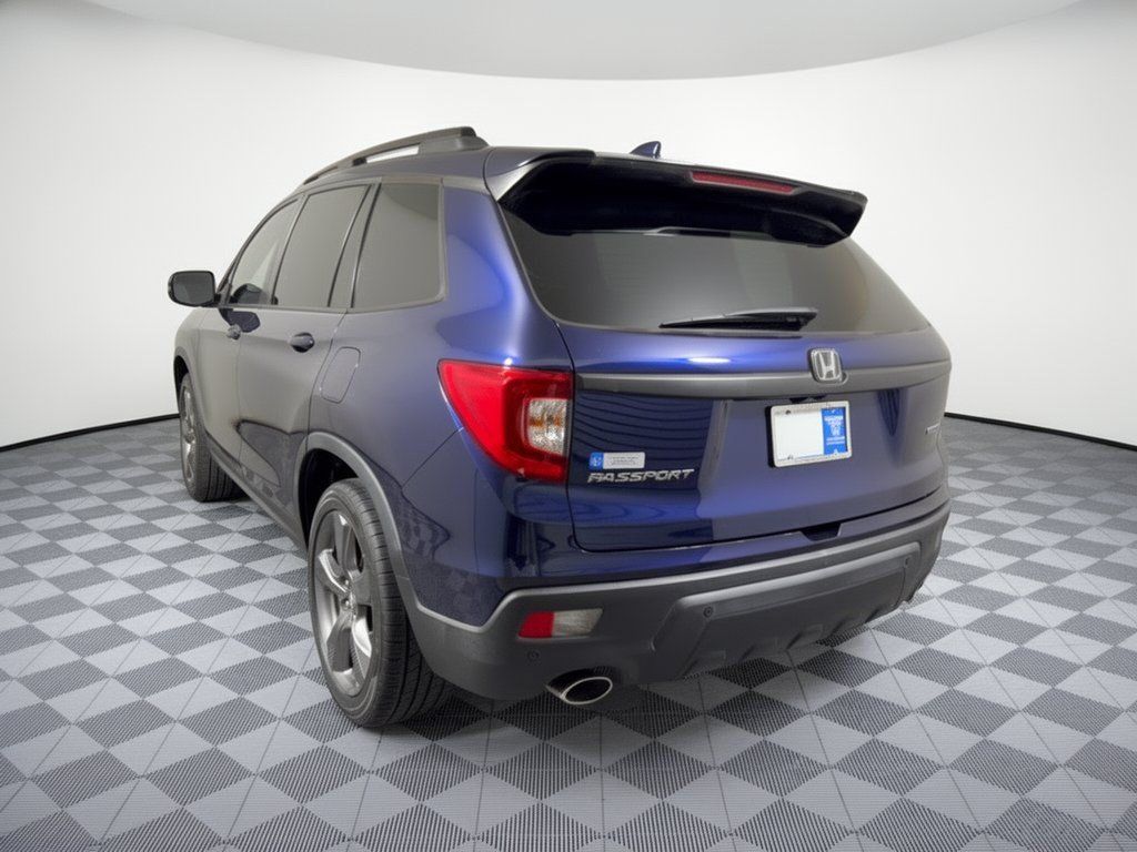 Certified 2021 Honda Passport Touring image 3