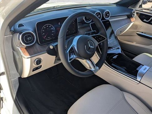 Used 2025 Mercedes-Benz C 300 Sedan image 10