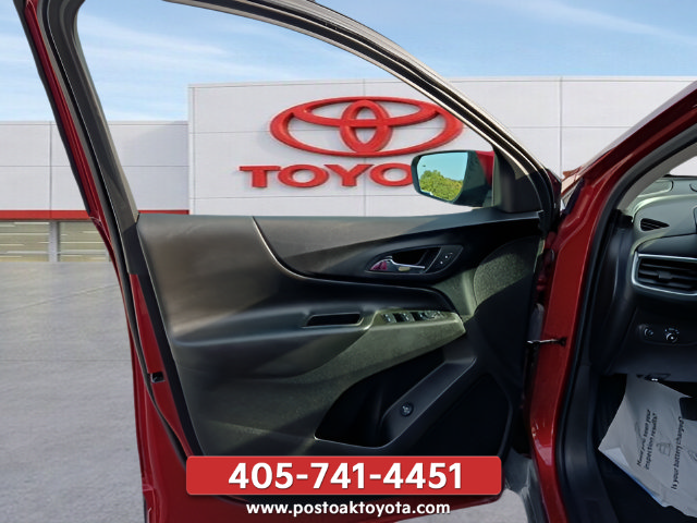 Used 2023 Chevrolet Equinox LT FWD image 13