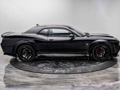 Used 2020 Dodge Challenger SRT Hellcat Redeye image 25