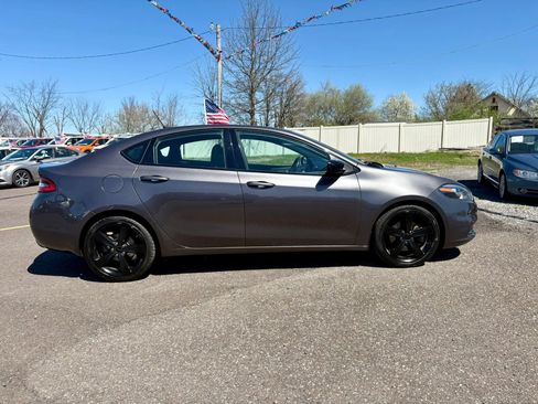 Used 2015 Dodge Dart SXT w/ Sun/Sound Group image 6