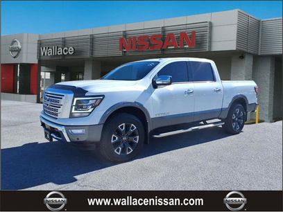 Certified 2021 Nissan Titan Platinum Reserve w/ Moonroof Package