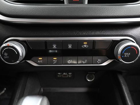 Used 2022 Nissan Altima 2.5 SV image 29