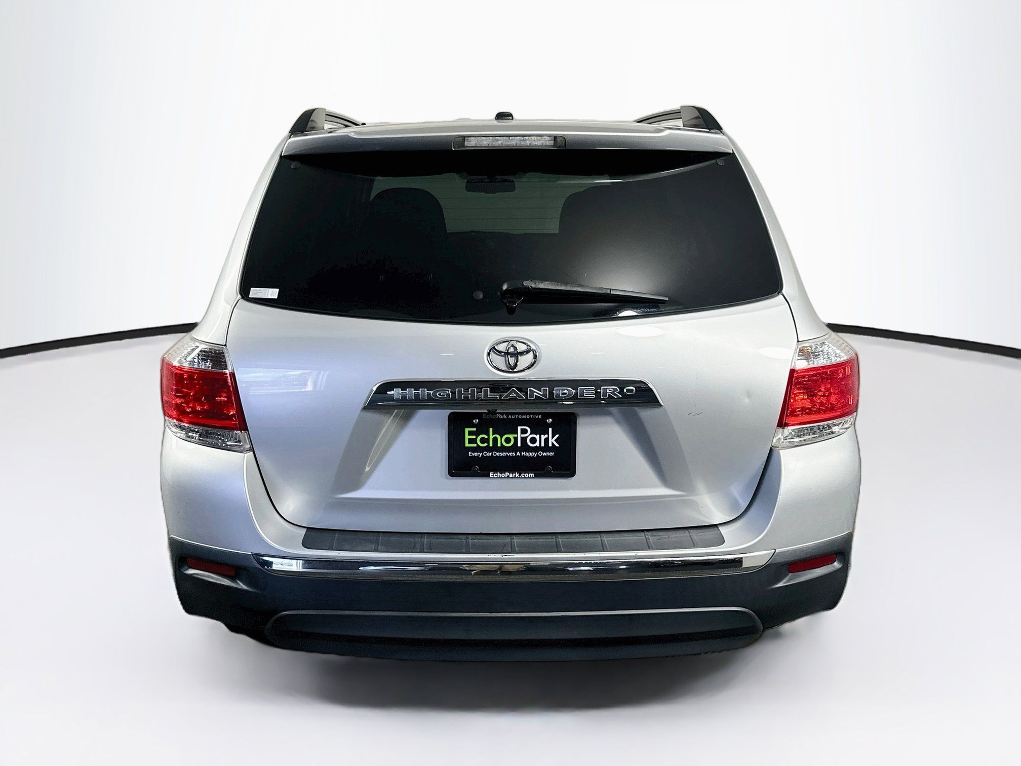Used 2012 Toyota Highlander SE w/ Tow Pkg FWD image 7