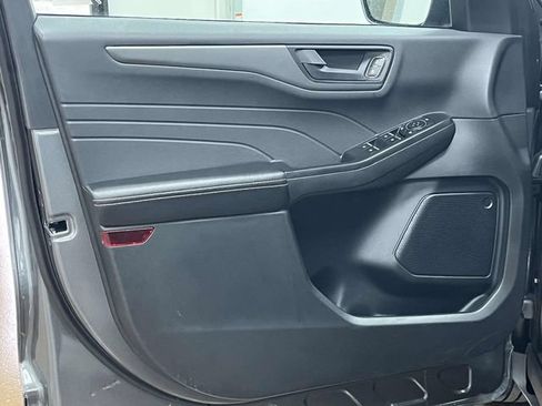 Used 2025 Ford Escape Active FWD image 16