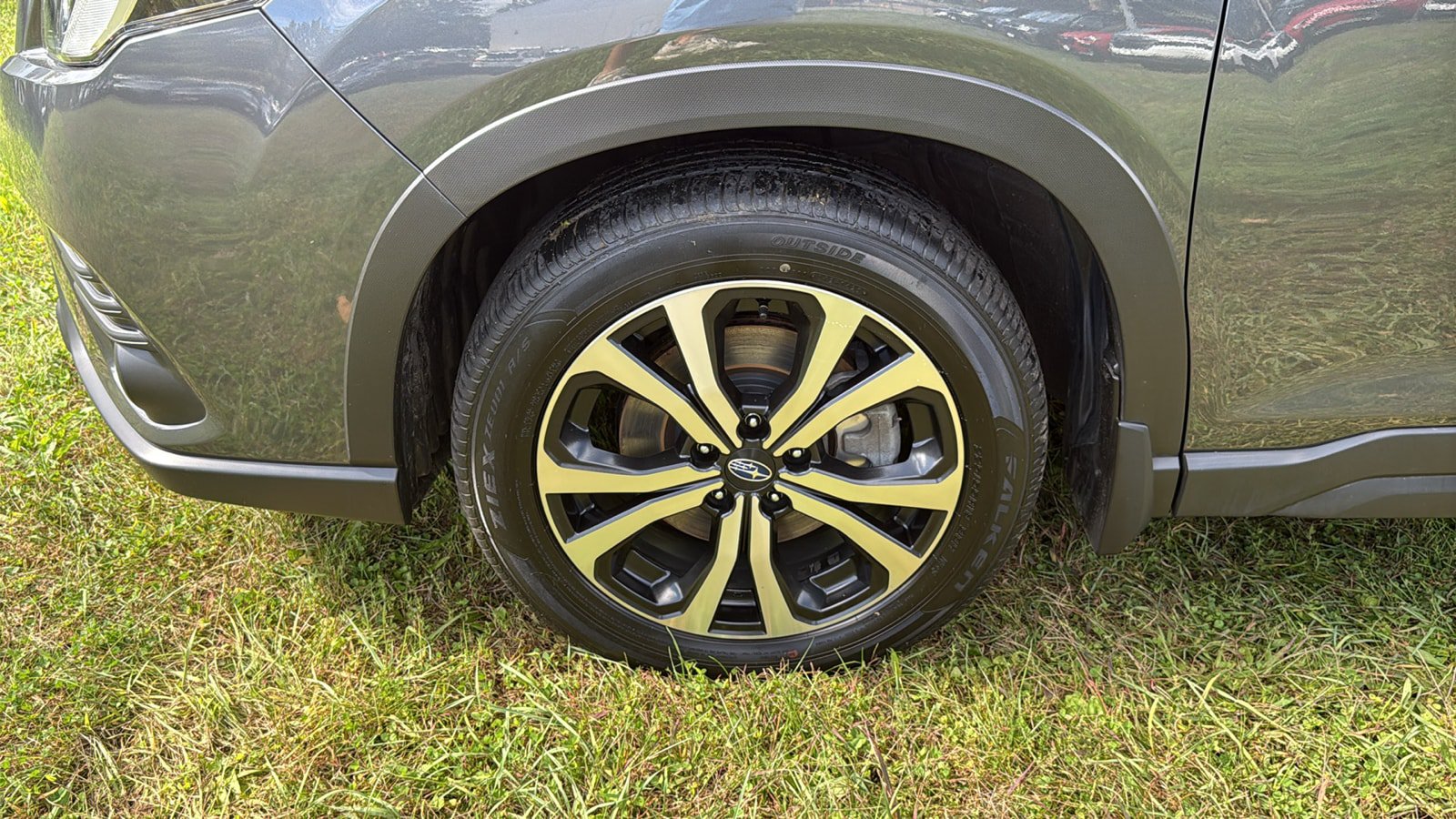 Certified 2023 Subaru Forester Limited AWD/4WD image 10