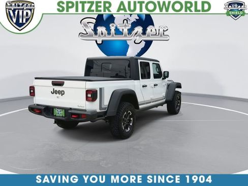 Used 2025 Jeep Gladiator Rubicon w/ Convenience Group AWD/4WD image 9