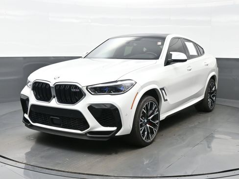 Used 2022 BMW X6 M w/ Executive Package image 1
