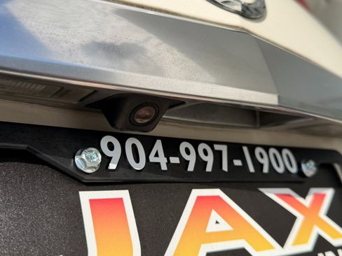 Used 2014 Cadillac XTS Luxury w/ Driver Awareness Package image 13