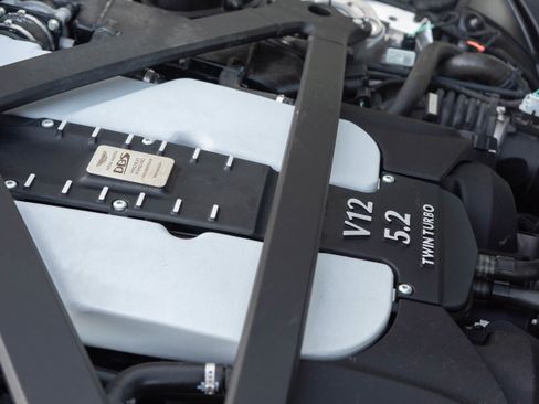 Used 2019 Aston Martin DBS Superleggera image 35